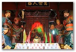 2007年11月初关公网站长关公后裔关志杰考察广西恭城武庙 (关公网GuanGonG.cn)