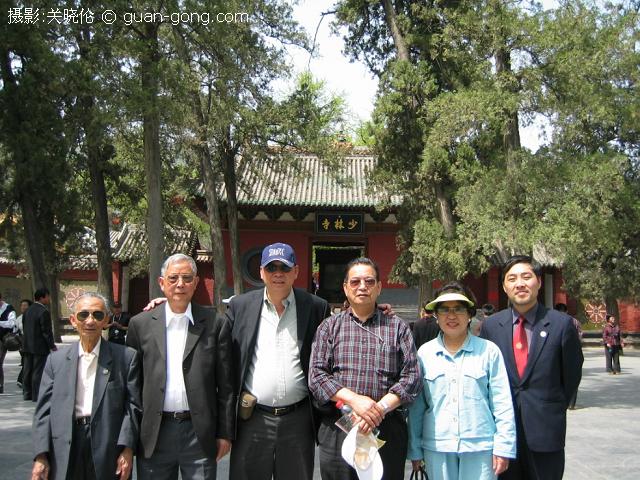 2005美国旧金山“谒关之旅”游览河南登封少林寺景区 